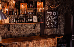 Mirseliz. Лофт с панорамным окном во всю стену