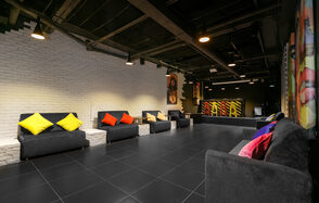 Loft in Novosibirsk with the full effect of a nightclub