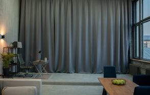 Mirseliz Лофт в серых тонах