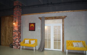 Контора праздника. Зал в стиле лофт