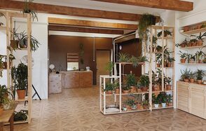 Светлый лофт в кантри стиле