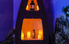 Kino Leto Стилизованный зал с большим экраном