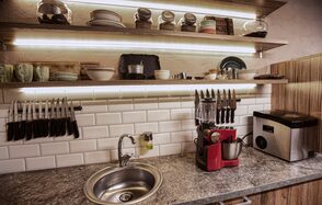 Лофт с кухней для праздников