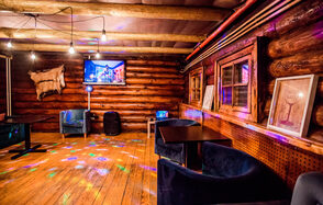 EmpireLoft Лофт в стиле "охотничий домик"