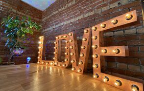 Лофт в стиле унца-унца с выходом на крышу