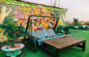 Лофт в стиле унца-унца с выходом на крышу