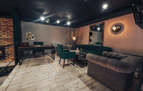 Стилизованный лофт с граммофоном