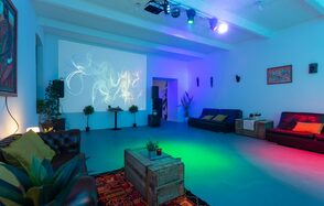 Лофт в минималистичном стиле с верандой