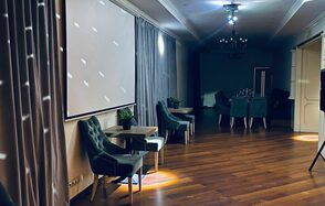 Equipped loft for various events 