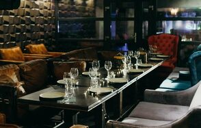 Двухуровневый праздничный лофт с танцполом