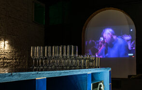 Дизайнерский лофт с высокими потолками