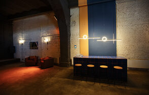 Дизайнерский лофт с высокими потолками