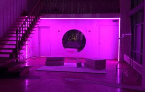 Просторная фотостудия с несколькими залами 