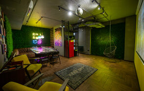 Уютный лофт-зал