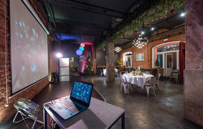 Лофт с уникальным интерьером в историческом здании