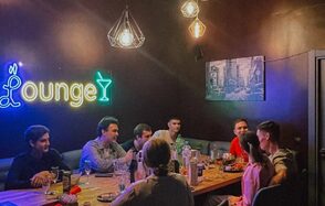 Зал с караоке на 17 гостей