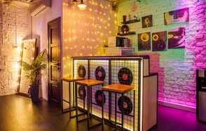 Стильная площадка в центре