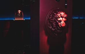 Тихий. Лофт-бар под закрытие