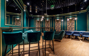 Роскошный лофт-зал