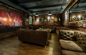 Party Hard. Хард рок. Лофт-зал в стиле Рок-н-ролл