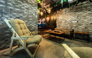 Лофт в лесном стиле