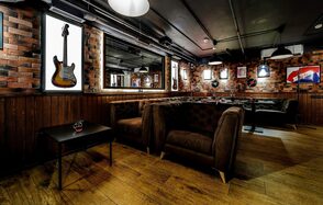 Лофт в стиле музыкального паба