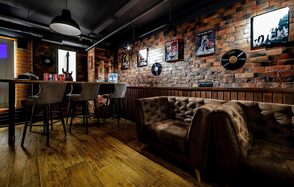 Лофт в стиле музыкального паба