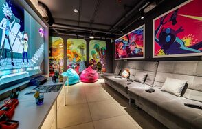 Лофт-зал с героями мультсериала