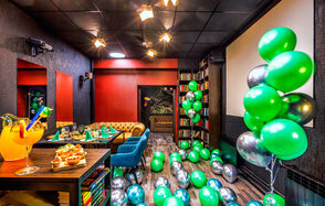 Гарри Поттер. Лофт в классическом стиле с выходом на крышу 