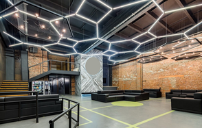 FB  Пространство с футбольным полем