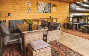 Уютный лофт с отдельным входом и внутренним двором с барбекю