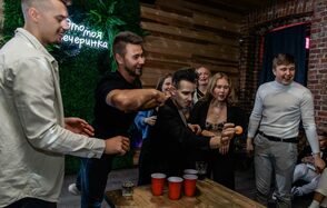 Стильный лофт с фотозоной и выходом на залив