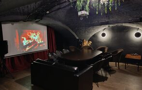 Отдельный зал в лофте