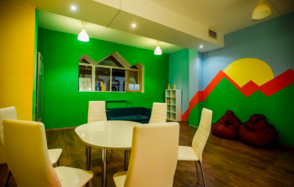 EmpireLoft Лофт с зеркальным потолком