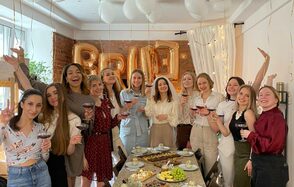 My Hygge Box Уютный лофт в теплых тонах