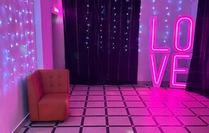 Lv Loft. NEON LOUNGE Неоновый лофт-зал на Сходненской
