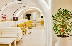 Светлое пространство в центре