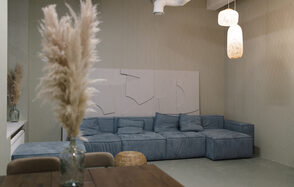 Wow Place Loft. Mr.Boho (Вау Плэйс Лофт. Мистер Бохо). Светлый лаунж-зал