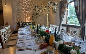 Светлый зал в центре