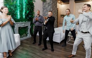 Светлый зал в центре