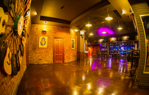 Джаггер Двухэтажный лофт для концертов и корпоративов