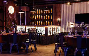 Просторный лофт-зал