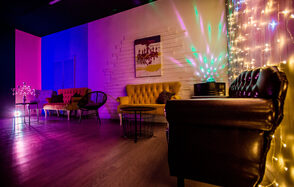 Лофти. Lofty. Яркий лофт для вечеринок