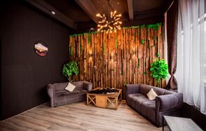 Просторный лофт с панорамными окнами и циклорамой