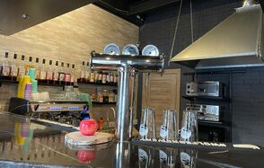 Follow coffee Кафе-бар под закрытие