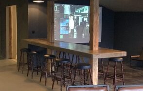 Roof Hooty Place. Лофт-мансарда 