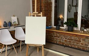 Art loft Зонированное яркое пространство