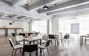 Дизайнерский конференц-зал 80 кв. метров