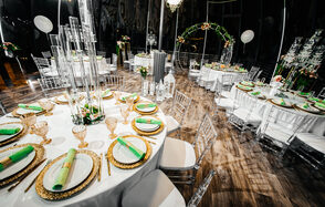 Igloobar. Просторный купол на крыше