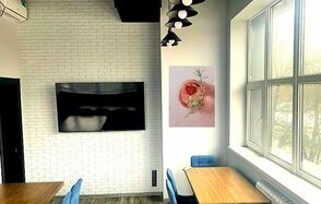 Просторный зал на 30 человек